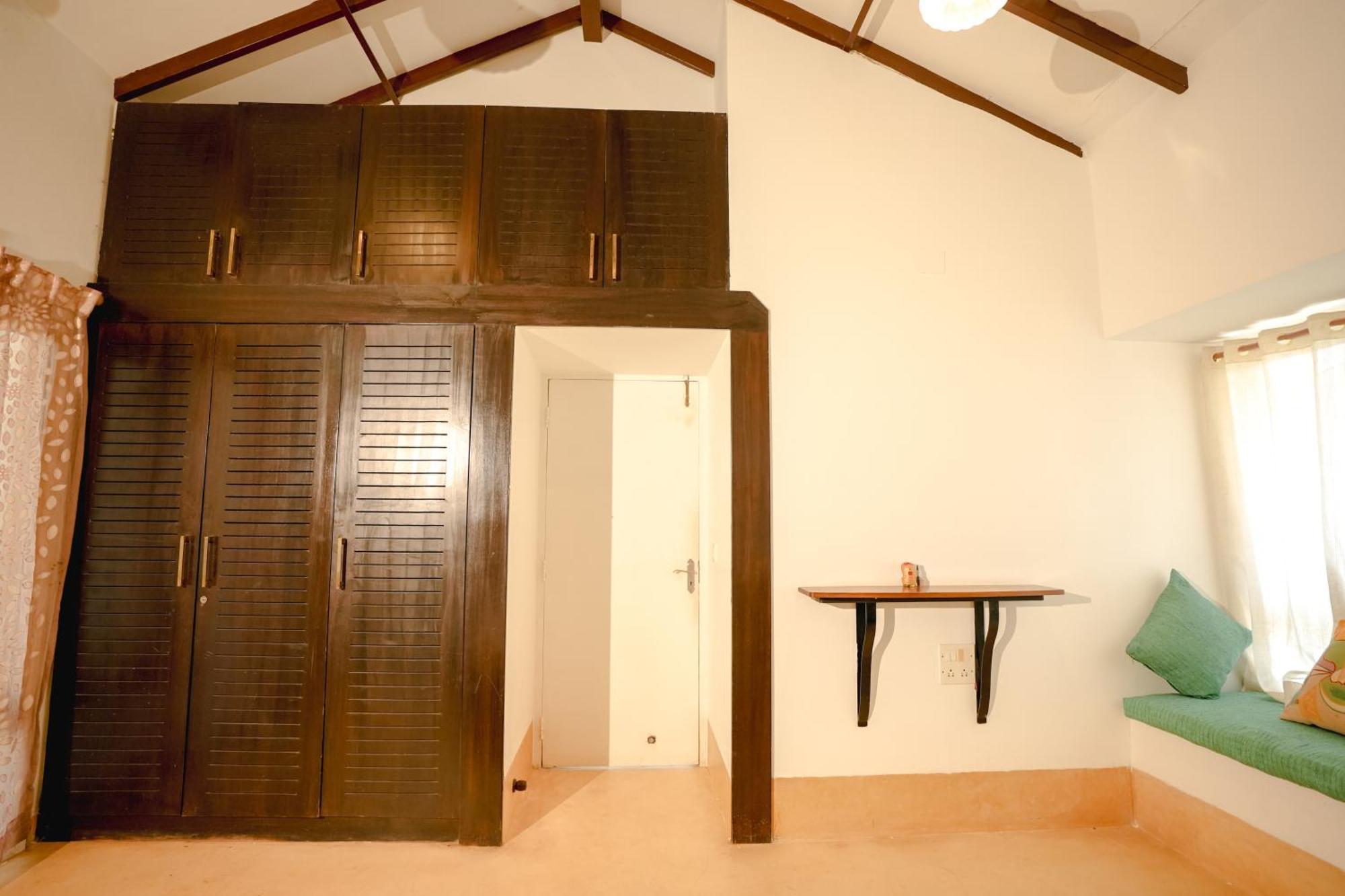Villa M - Solitude 2 Candolim Goa 3Bhk, Pool Facing, Near Beach, Free Breakfast, Free Wifi And Prime Location エクステリア 写真